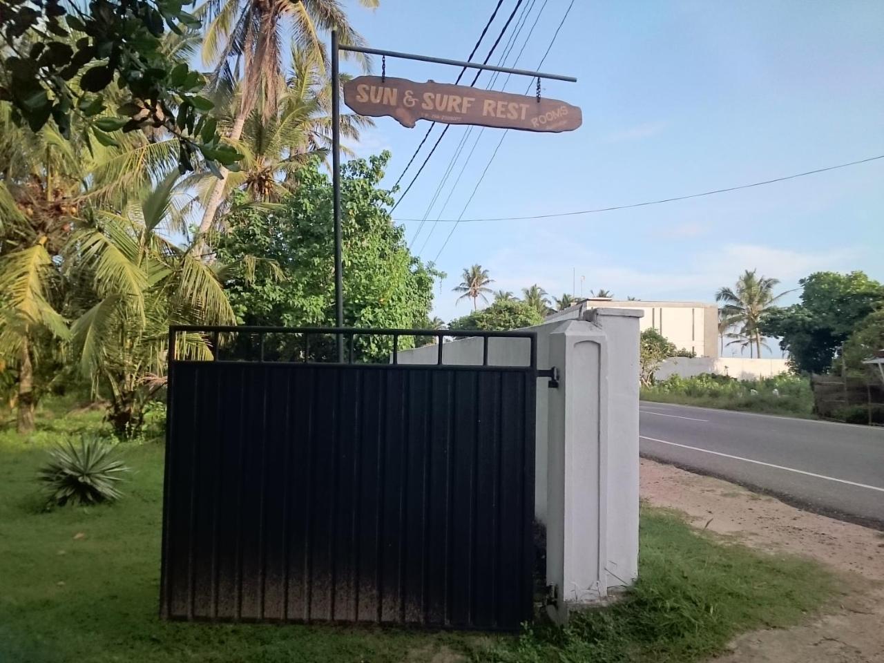 Sun And Surf Rest Hotel Ahangama Luaran gambar